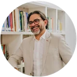 Prof. Roberto Serra